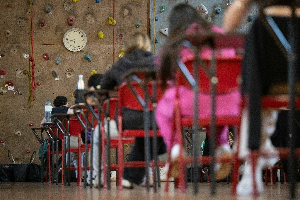 Résultats du bac: bientôt l'heure du verdict pour les lycéens de terminale