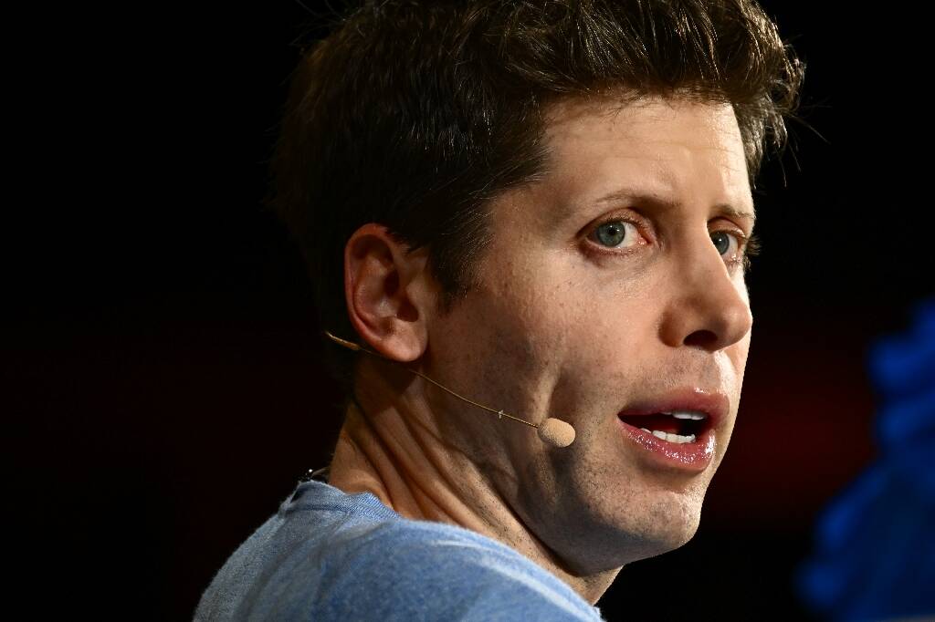 Microsoft va embaucher l'ancien patron d'OpenAI Sam Altman