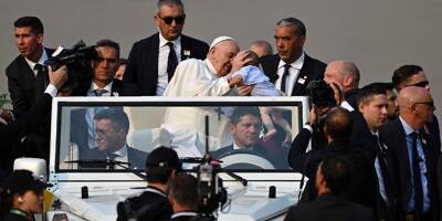 Le pape François en visite éclair au Portugal devant 200.000 fidèles