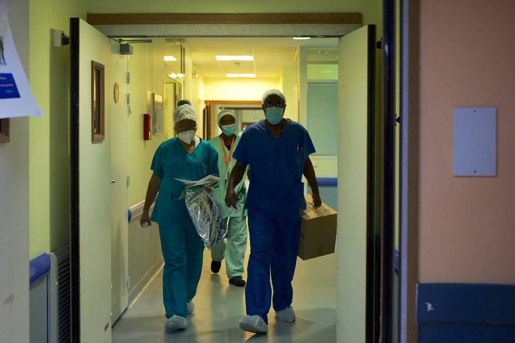 Covid-19: la situation se dégrade encore en Guadeloupe, le CHU rappelle tout son personnel