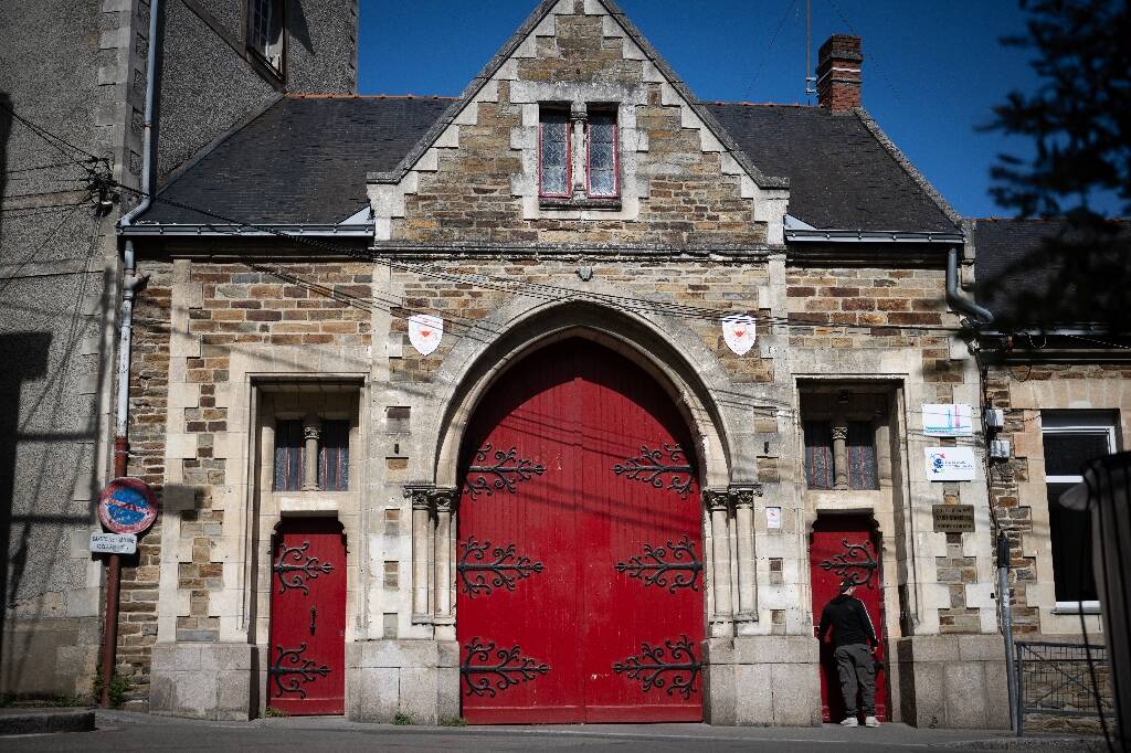 Violences sexuelles dans un établissement catholique à Nantes: 10 victimes recensées, 5 prêtres mis en cause