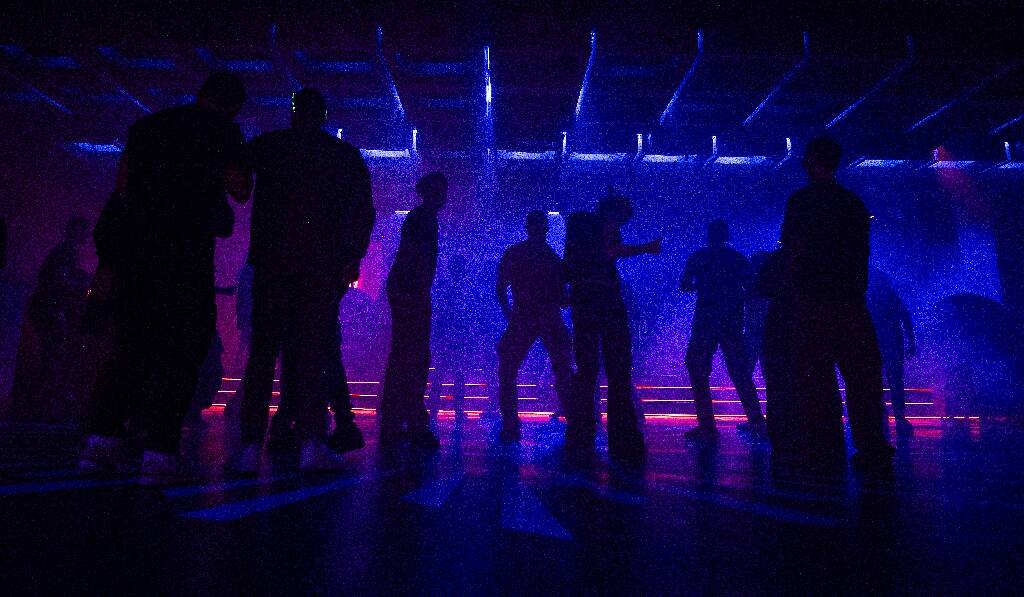 Les soirées techno attirent de nouveaux adeptes parfois en décalage avec les "valeurs" du milieu