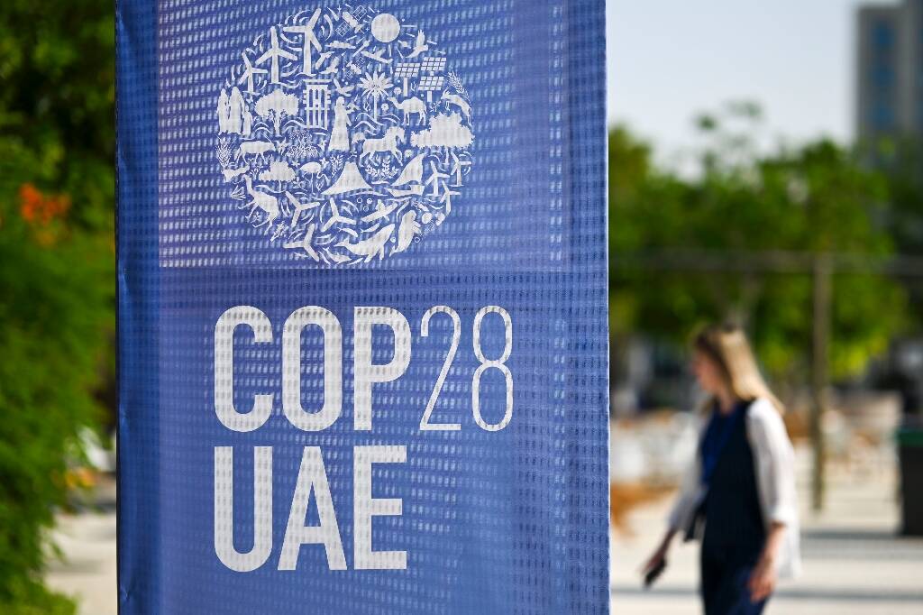 Monarques, carbone et dollars: une COP28 hors norme s'ouvre à Dubaï ce jeudi