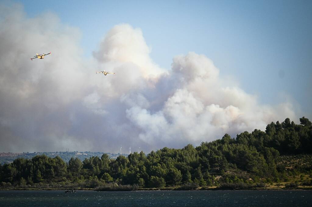 Plus de 600 hectares parcourus, des habitations touchées, pas encore fixé... On fait le point sur l'incendie dans l'Aude