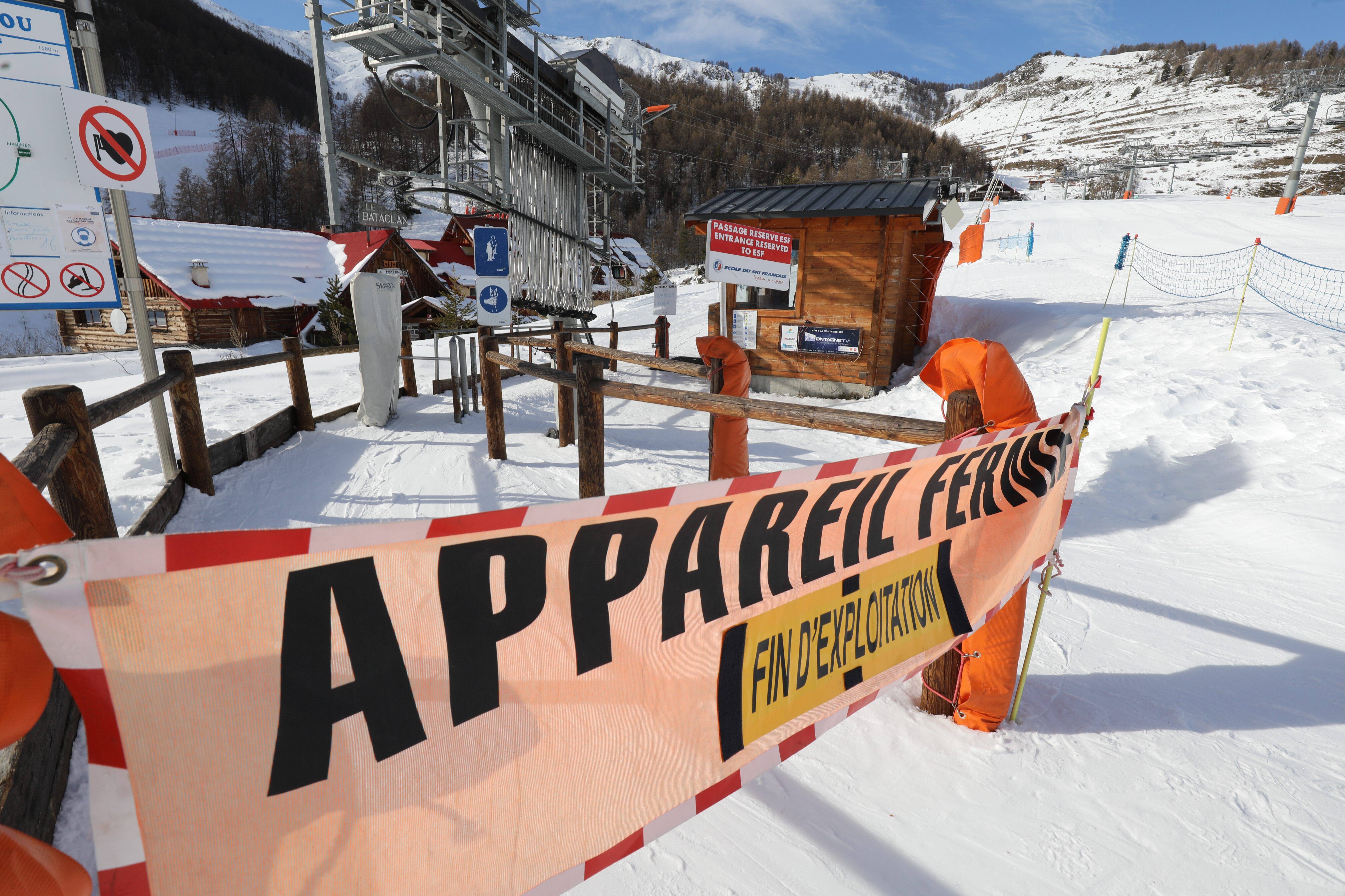 Saison morte pour les stations de ski de la Côte d'Azur? Une décision du Premier ministre attendue ce mercredi