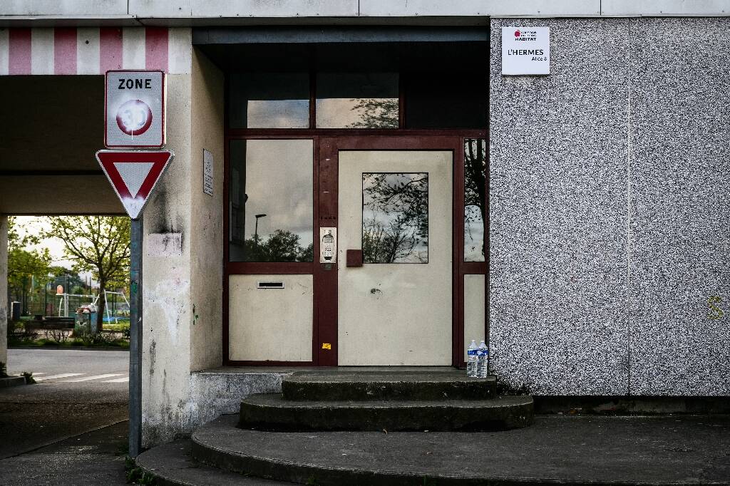Un jeune de 15 ans tué à l'arme blanche dans la Drôme en s'interposant lors d'une bagarre