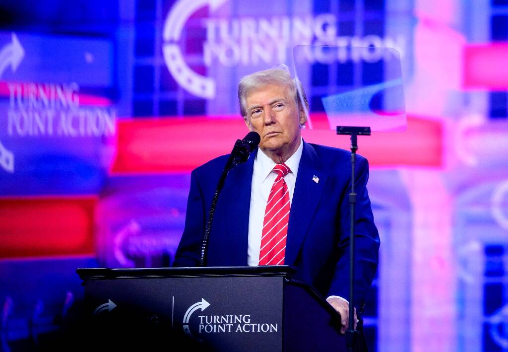 Donald Trump dit vouloir "stopper le délire transgenre" dès son premier jour