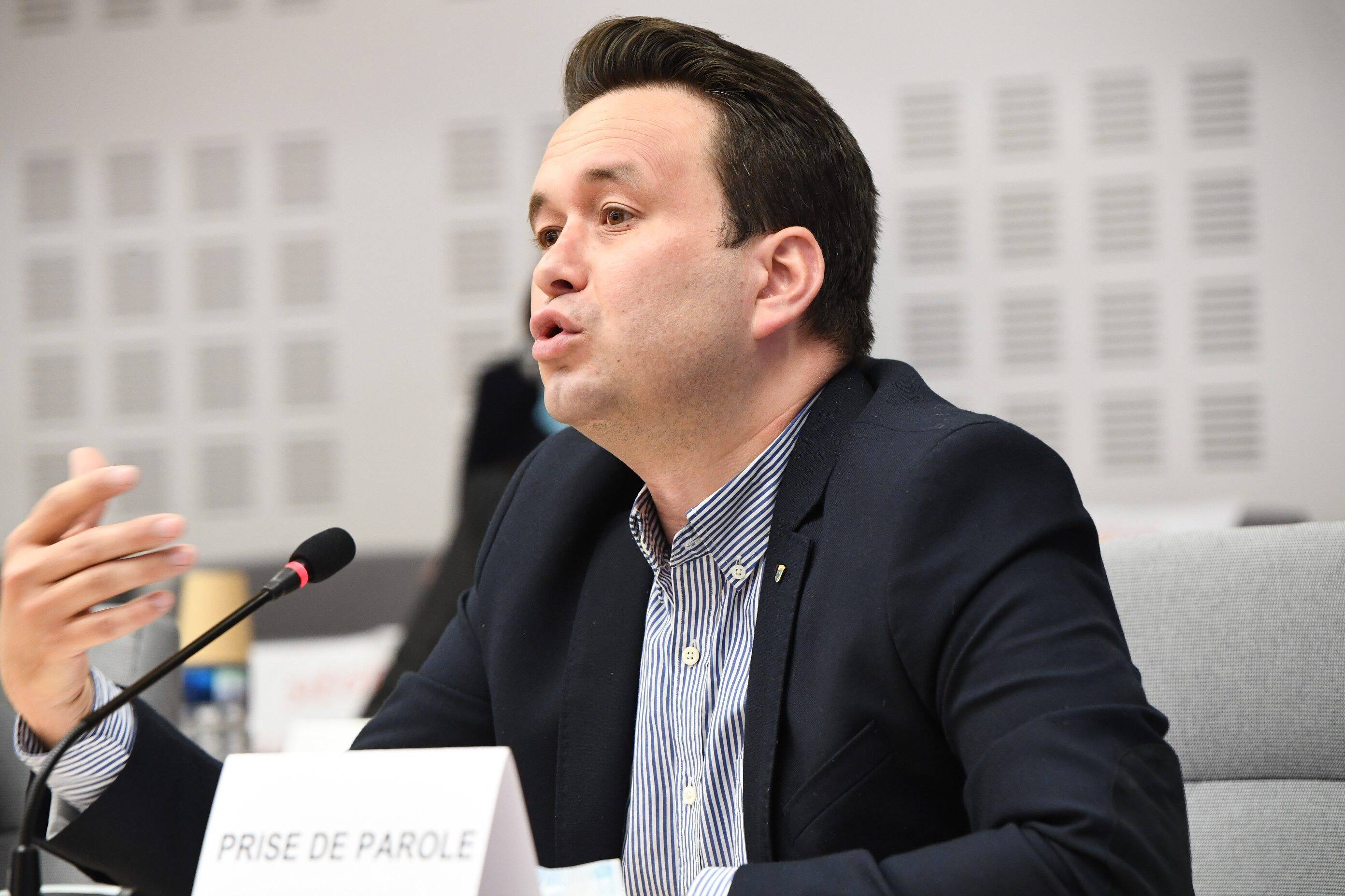 Toulon n'augmente pas les impôts mais les impôts augmentent quand même, la question ressurgit en conseil municipal