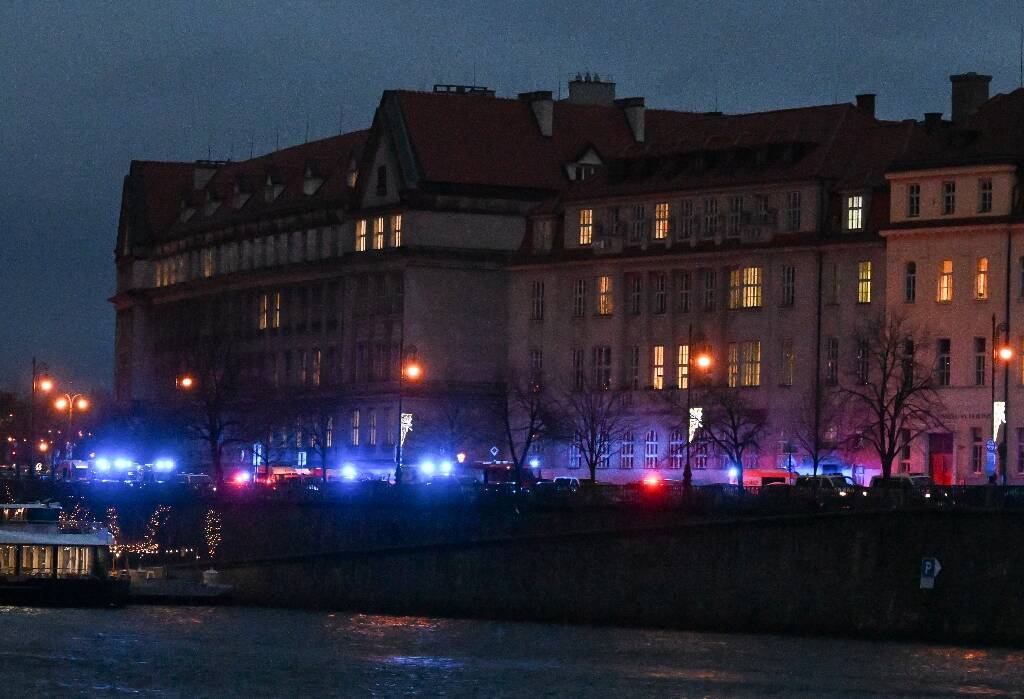Au moins 15 morts, l'assaillant retrouvé mort.... ce que l'on sait de la fusillade dans une université de Prague