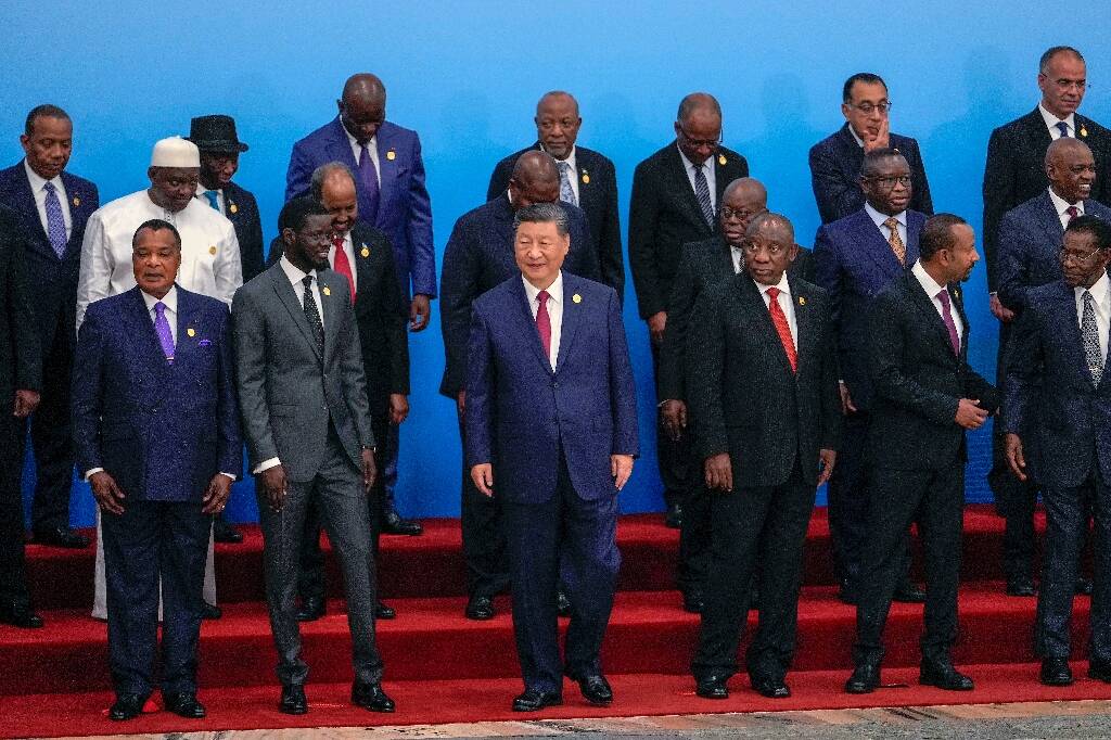 Le président chinois Xi Jinping promet à l'Afrique 50 milliards de dollars sur trois ans