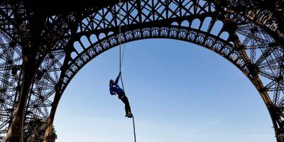 SportsA la tour Eiffel, Anouk Garnier bat le record du monde de grimper de corde