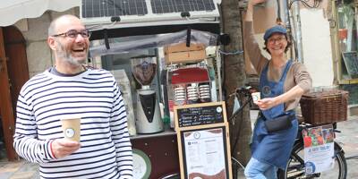 Un ancien footballeur lance un café ambulant dans les rues de Toulon