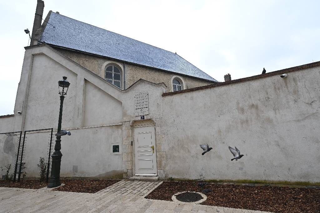 Rabbin agressé à Orléans: le suspect sera jugé le 23 avril devant un tribunal pour enfants