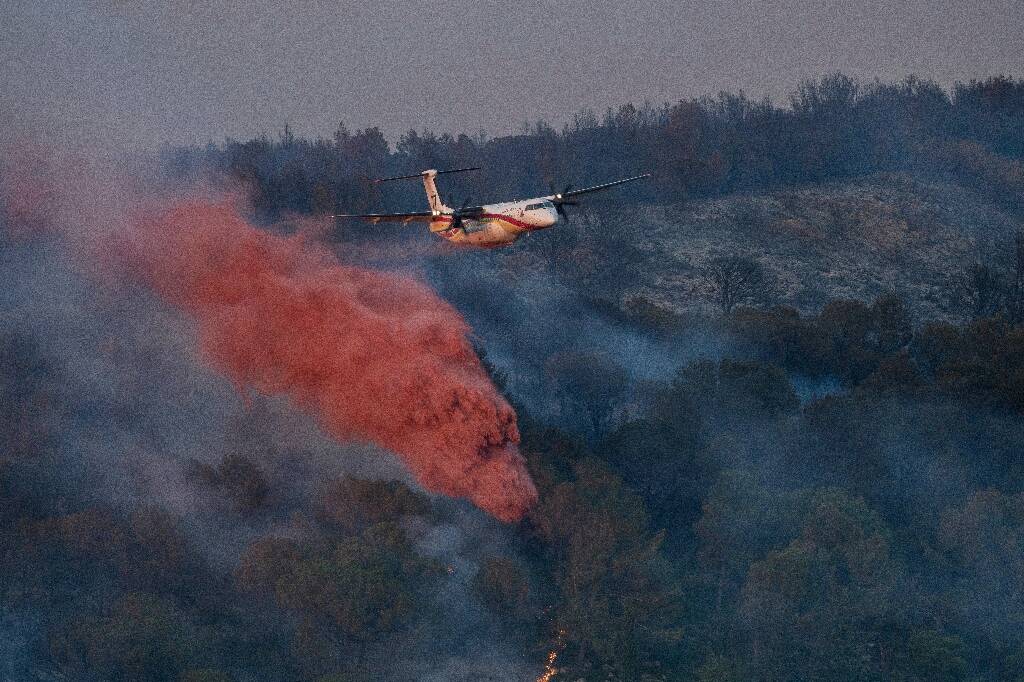 Il avait oublié d'éteindre son barbecue qu'il transportait sur l'autoroute: le point ce lundi matin sur l'incendie dans l'Aude qui a brûlé 300 hectares