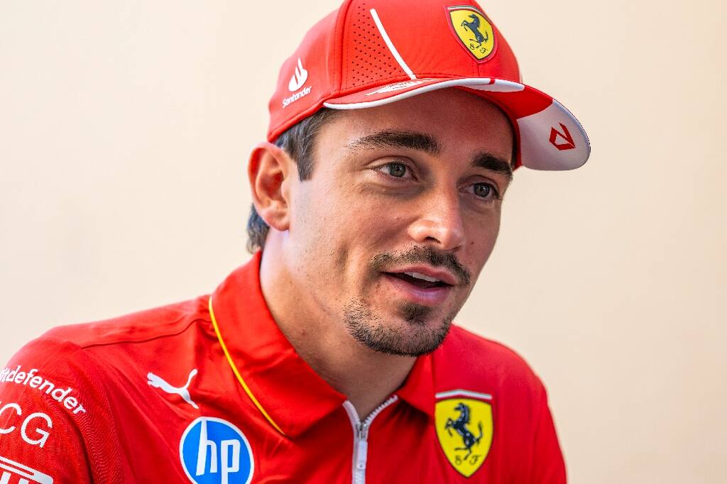 F1: décrocher le titre constructeurs sera "difficile mais ça reste réaliste" dit le pilote monégasque Charles Leclerc