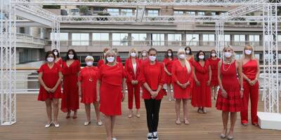 PHOTOS. Une vente aux enchères au Yacht club de Monaco réuni 40.000 euros pour lutter contre les maladies cardiovasculaires chez les femmes