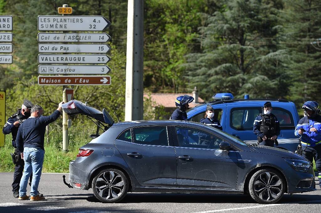 Le fugitif reste introuvable après 48h de traque, le point sur la situation au surlendemain du double assassinat dans les Cévennes