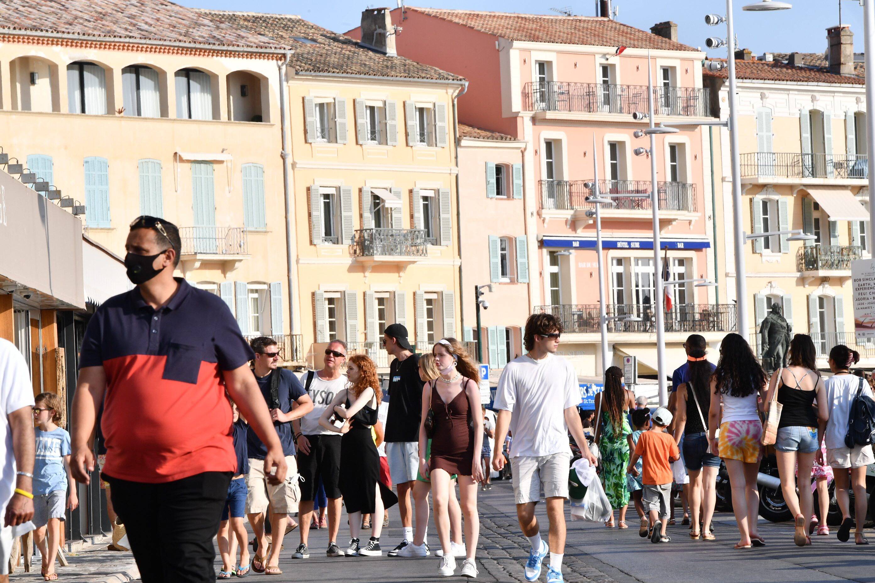 "On n'a jamais vu autant de monde en juillet": le bon départ de la saison touristique dans le golfe de Saint-Tropez