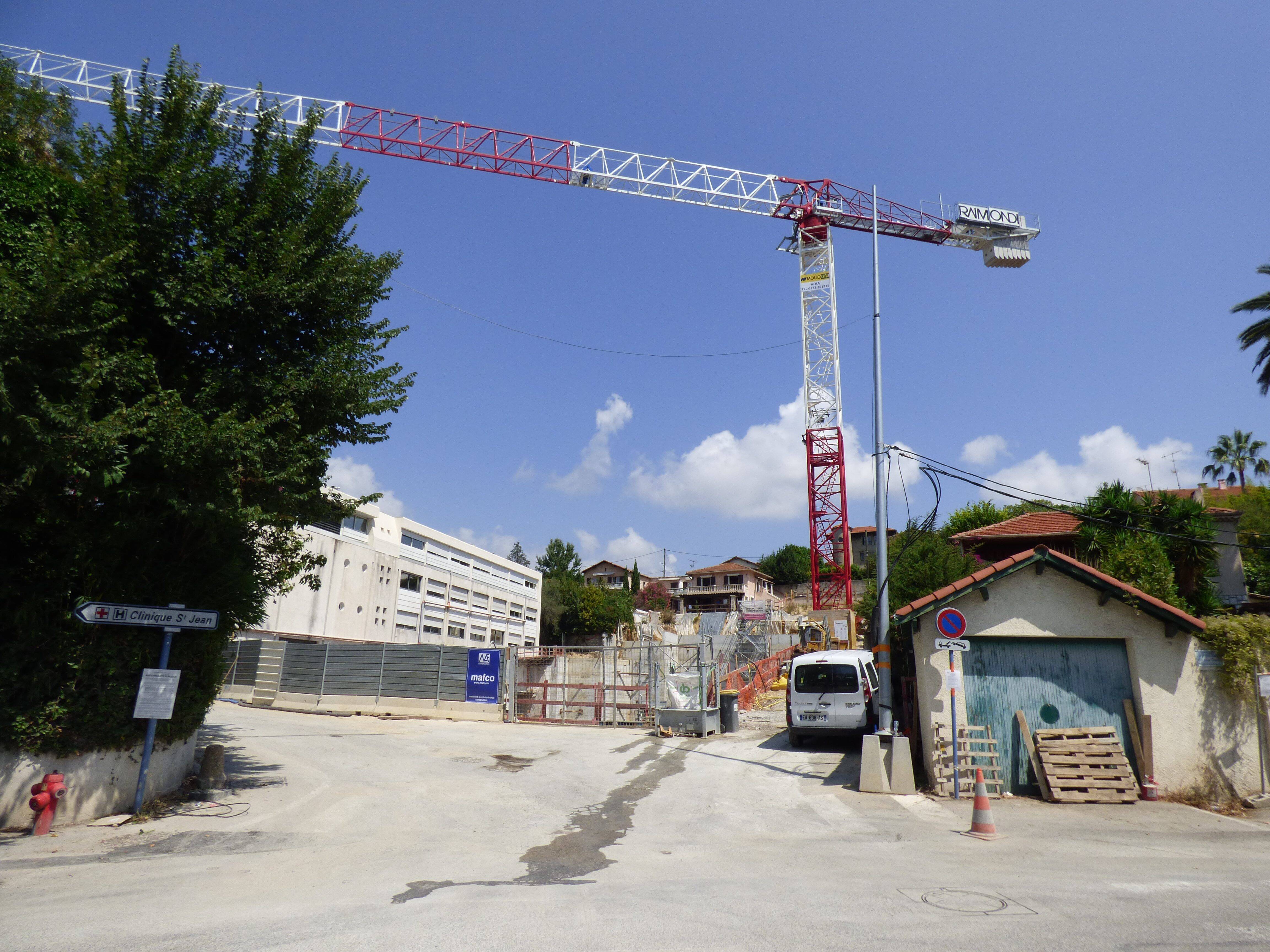 Extension du pôle santé Saint-Jean à Cagnes-sur-Mer: les riverains dénoncent un chantier trop bruyant et à des heures impossibles