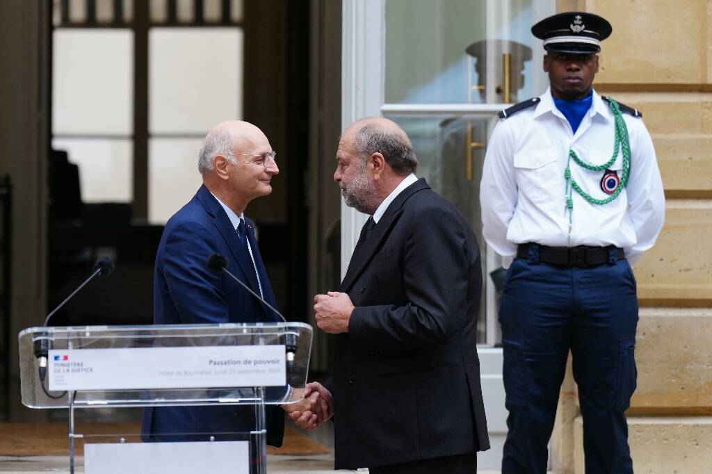 Gouvernement Barnier: "Trahir" la loi augmentant les moyens de la justice serait un "signal dévastateur", met en garde Eric Dupond-Moretti