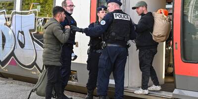 Calais: une opération de police pour empêcher des migrants de monter dans des trains