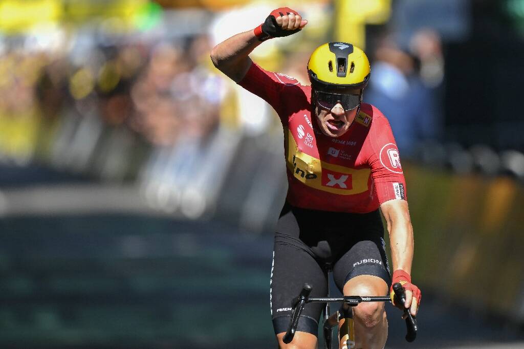 Tour de France: Abrahamsen remporte la 11e étape à Toulouse, Pogacar se fait peur