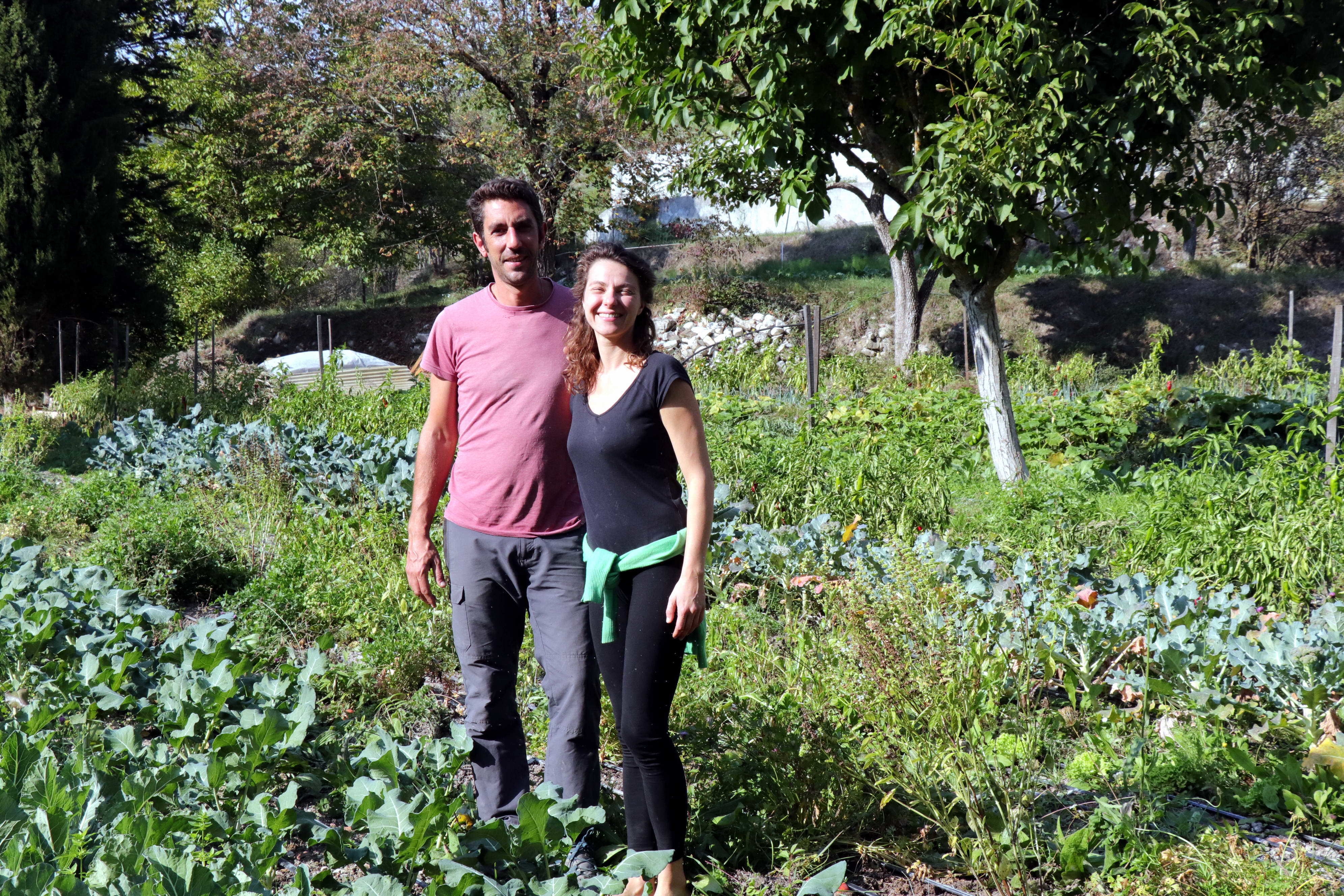 Ils ont changé de vie et remis en production des friches à L'Escarène pour produire du bio