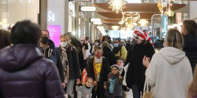Ultime rush pour les achats de Noël à Cap 3000, environ 50.000 clients attendus
