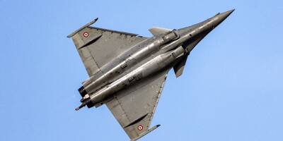 La France commande 42 avions de combat Rafale
