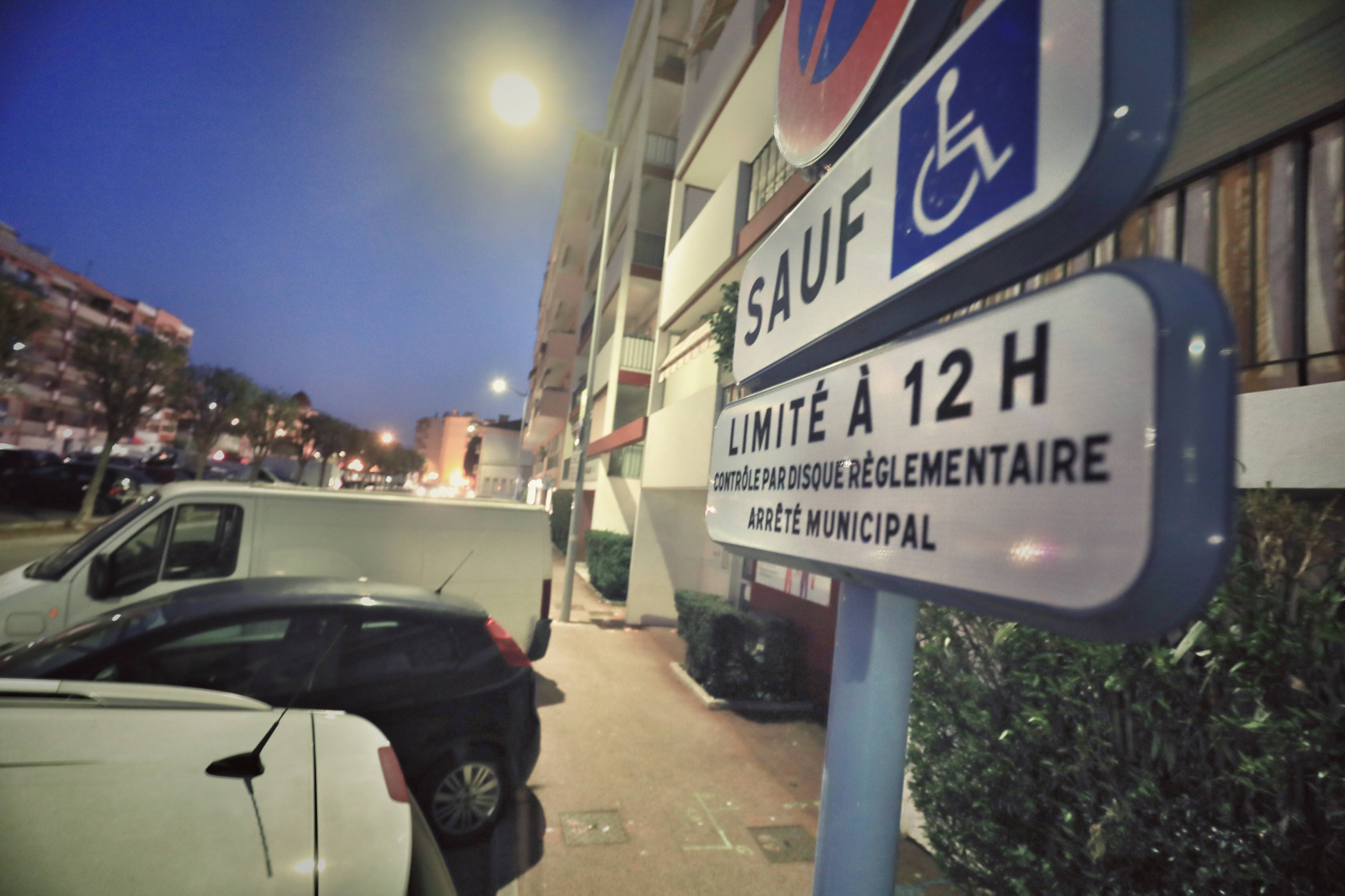 Ce qu'il faut savoir sur la limitation du stationnement pour les personnes en situation de handicap à Cagnes