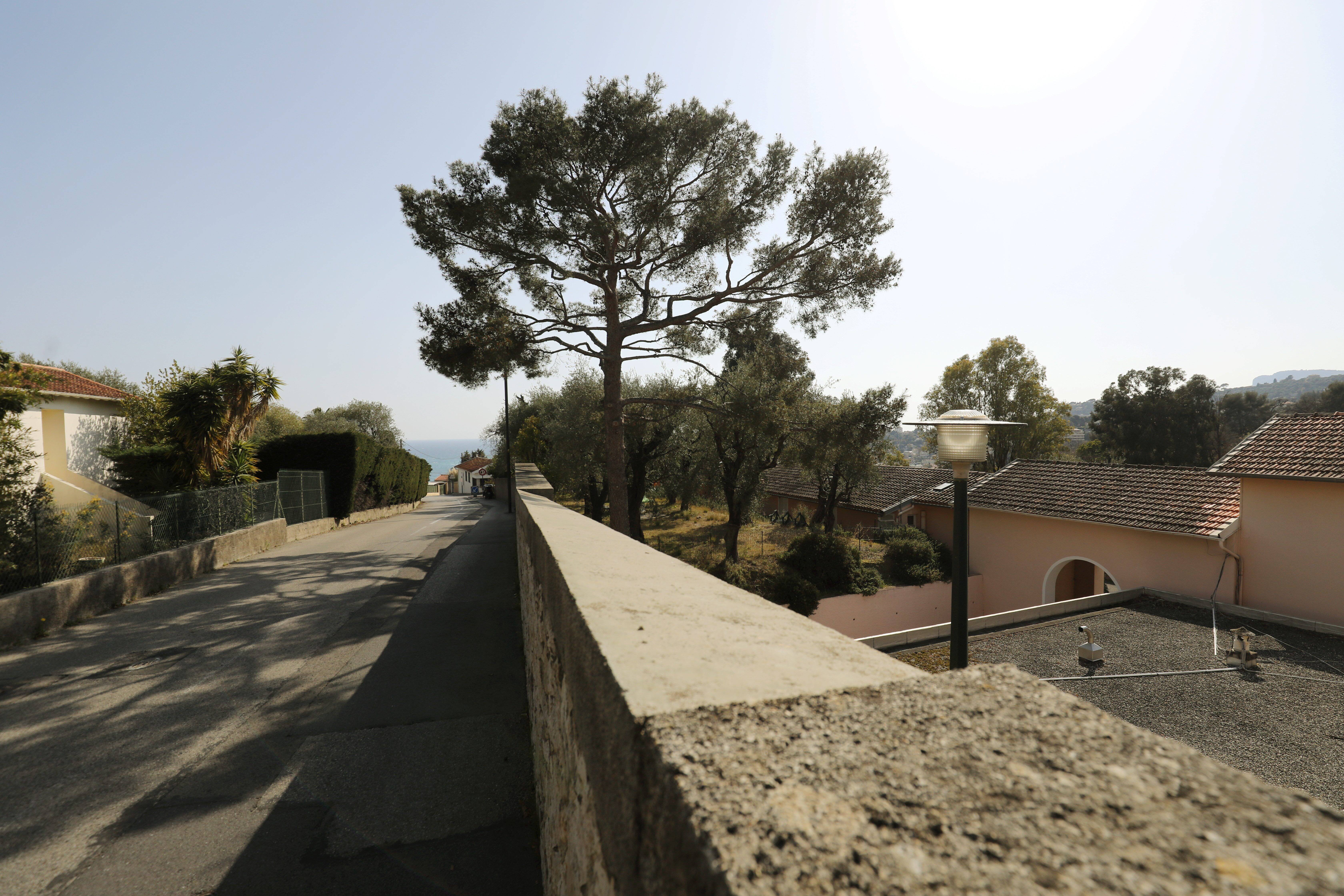 L'ancien centre de vacances latournerie mis à disposition pour l'accueil des réfugiés ukrainiens à menton