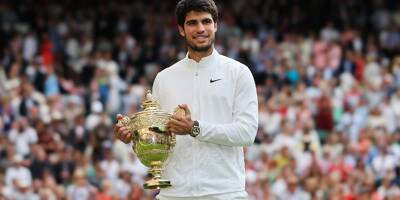 Carlos Alcaraz remporte son premier Wimbledon en battant Novak Djokovic