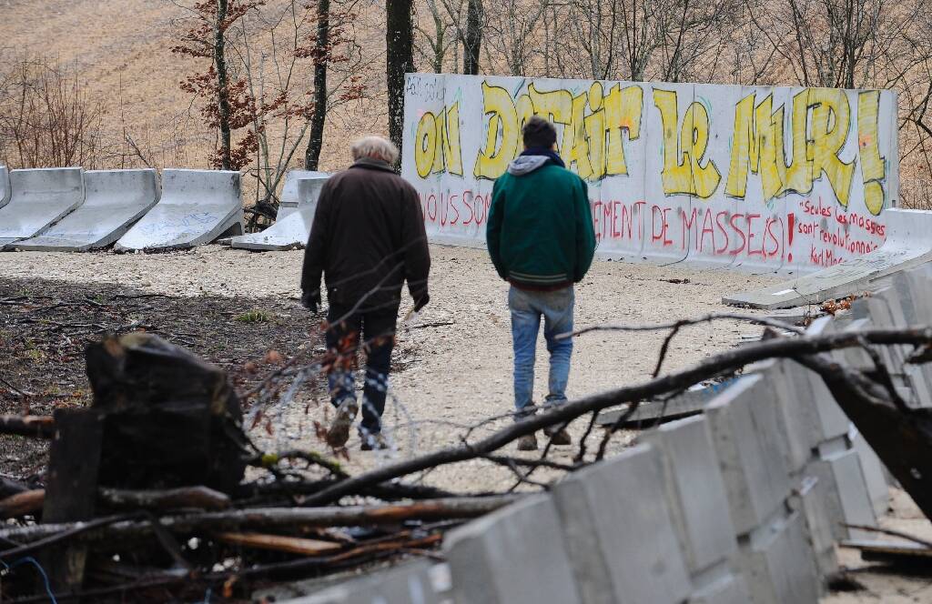 A leur procès en appel, les opposants au projet d'enfouissement de déchets radioactifs gardent le silence