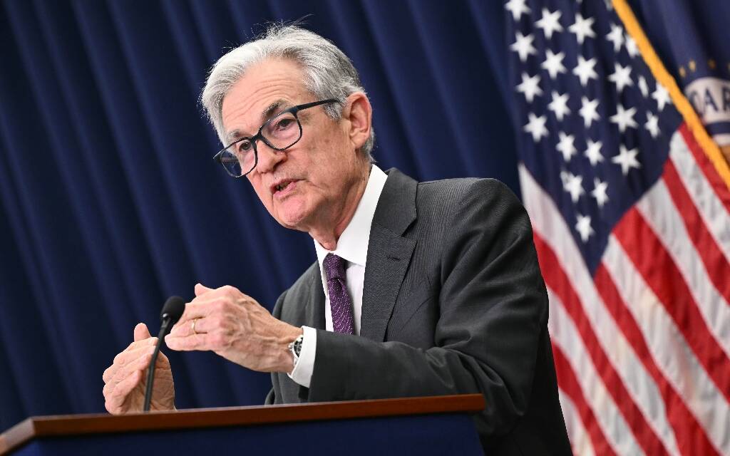 Etats-Unis: le président de la Fed laisse la porte ouverte à des baisses de taux