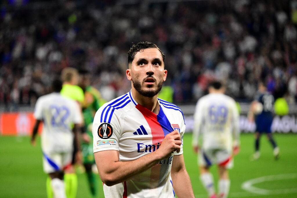 Hécatombe en défense, la nouveauté Cherki... Deschamps livre sa liste des 25 joueurs pour le choc contre l'Espagne en Ligue des nations