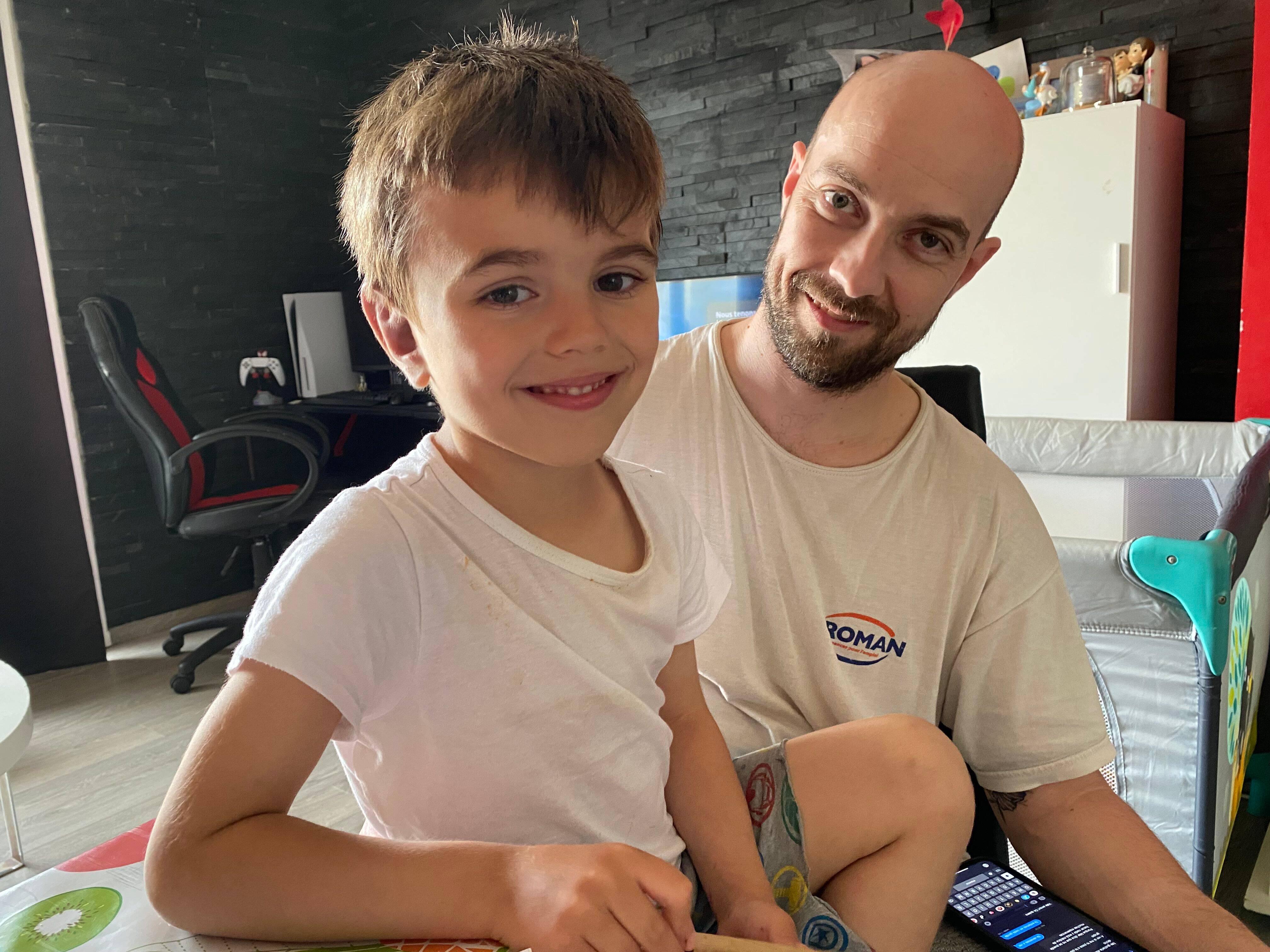 Opéré d'une malformation à l'oreille il y a quelques mois, Ruben donne de ses nouvelles