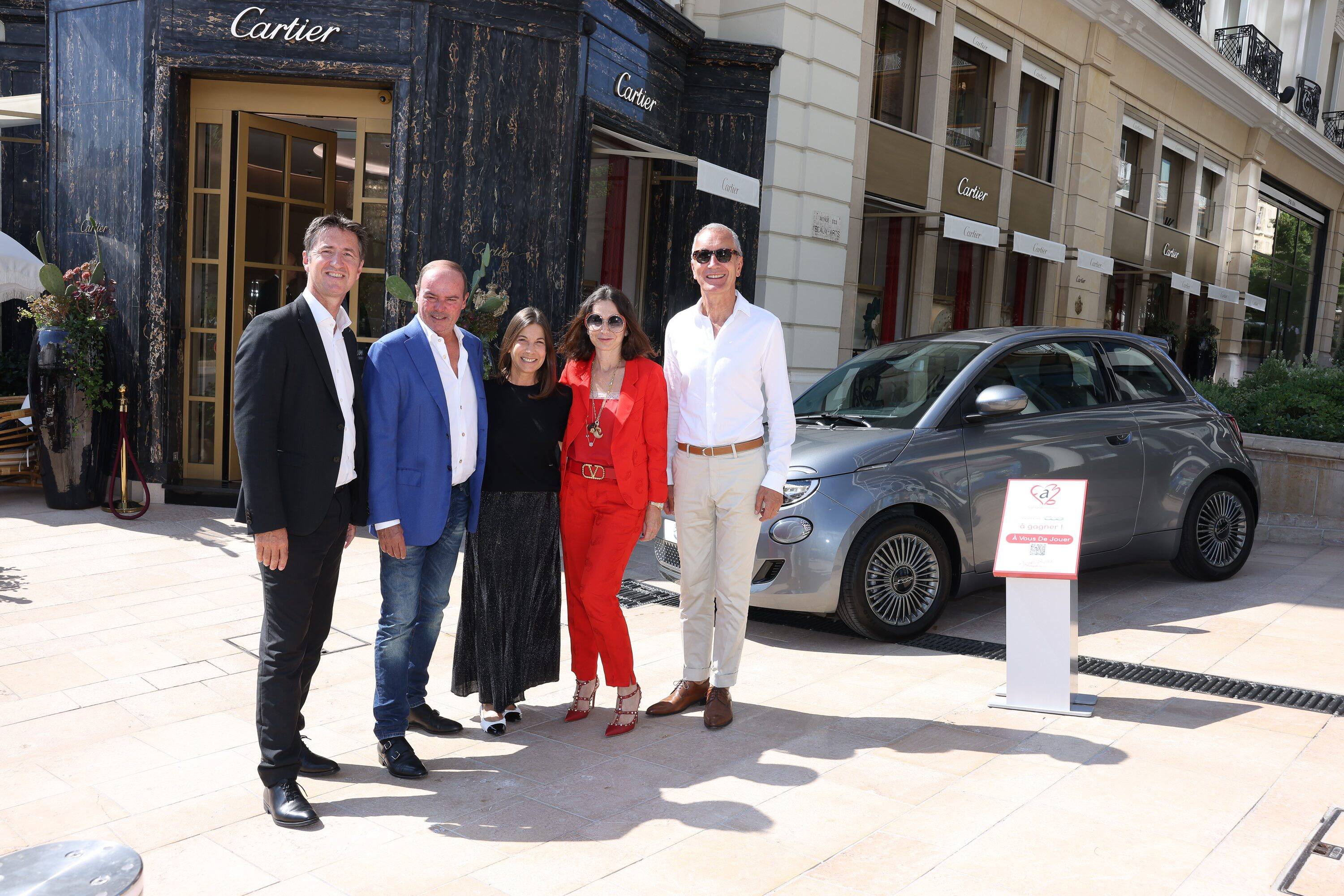 Une voiture à gagner à la tombola du gala Fight Aids à Monaco
