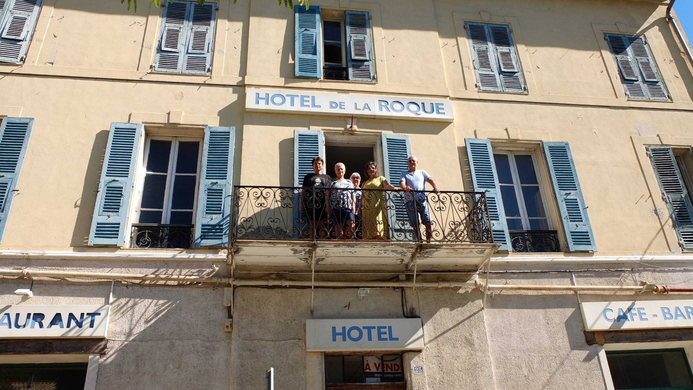 Un village de la Côte d'Azur va ouvrir une "Maison du bonheur", on vous explique de quoi il s'agit