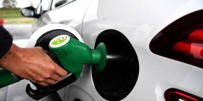 Carburants: la hausse des prix à la pompe continue