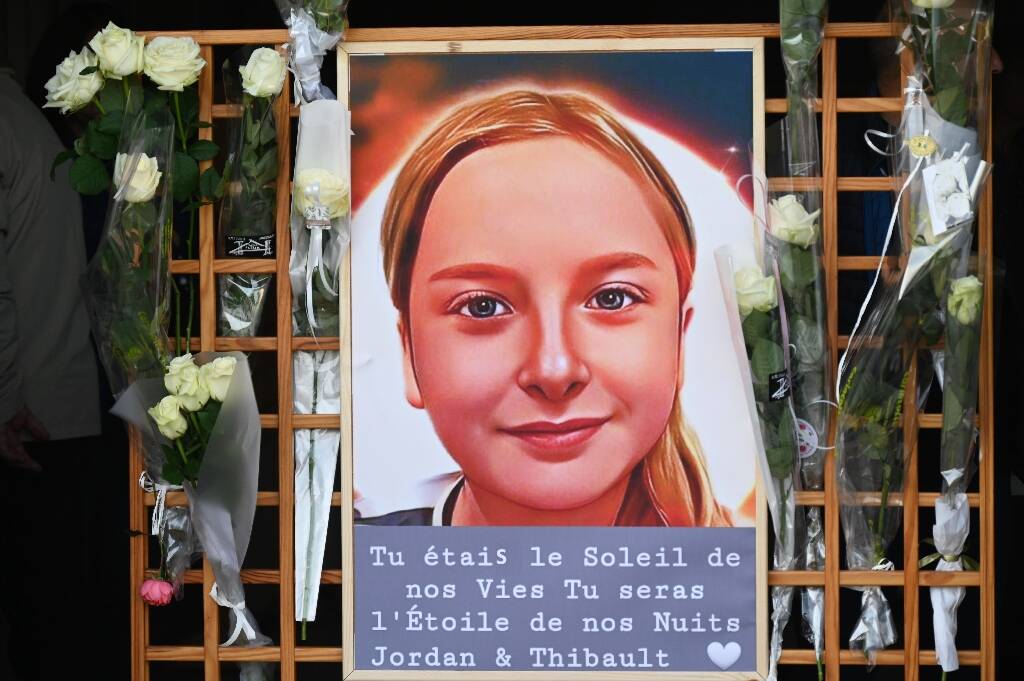 Des dizaines de personnes réunies dans le Nord pour un dernier hommage à Lola