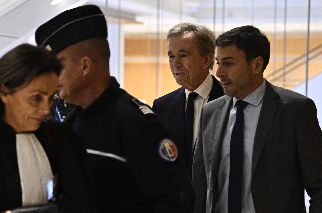 Affaire LVMH: prison avec sursis requise contre l'ex-patron du renseignement Bernard Squarcini, soupçonné notamment de trafic d'influence