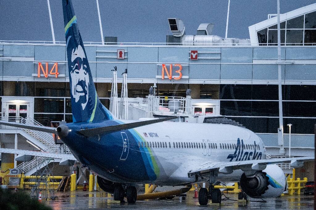 Porte d'un Boeing 737 qui saute en plein vol: le régulateur ordonne des inspections