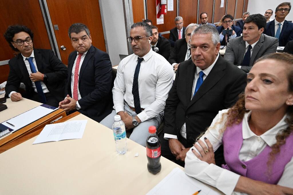 Quatre ans après la mort de Diego Maradona, le procès de sept professionnels de santé s'est ouvert ce mardi en Argentine