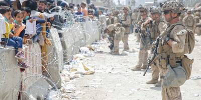 Évacuations en Afghanistan: un chaos sans fin à Kaboul, les Américains sous pression