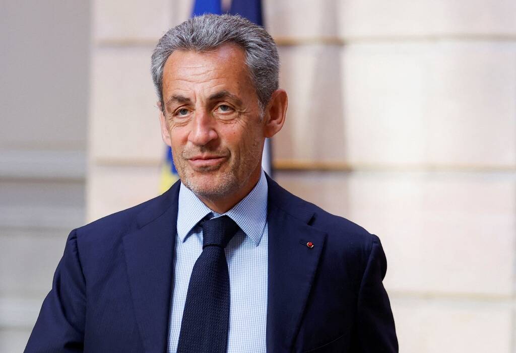 Guerre en Ukraine: Nicolas Sarkozy étrillé de toutes parts après ses propos sur Poutine dans "Le Figaro"