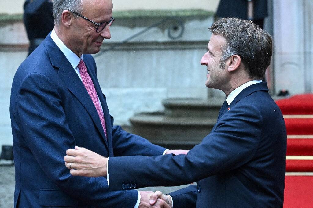 Macron et Merz vont sceller le "reset" franco-allemand au fort de Brégançon