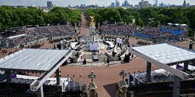 Jubilé de la reine d'Angleterre: la foule venue en masse au palais de Buckingham pour un événement 