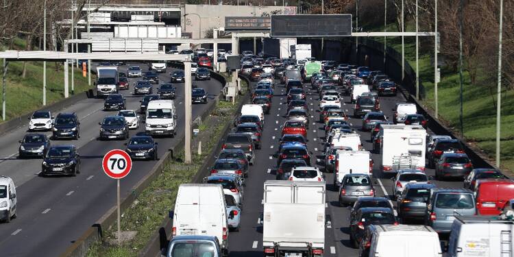 7 km de bouchons sur l'A8 dans le Var après un accident à Fréjus ce mercredi matin
