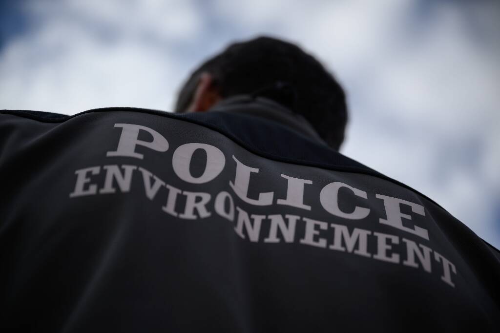 Enquête après une vidéo des Jeunes Agriculteurs mettant en scène la mort d'un agent de l'OFB