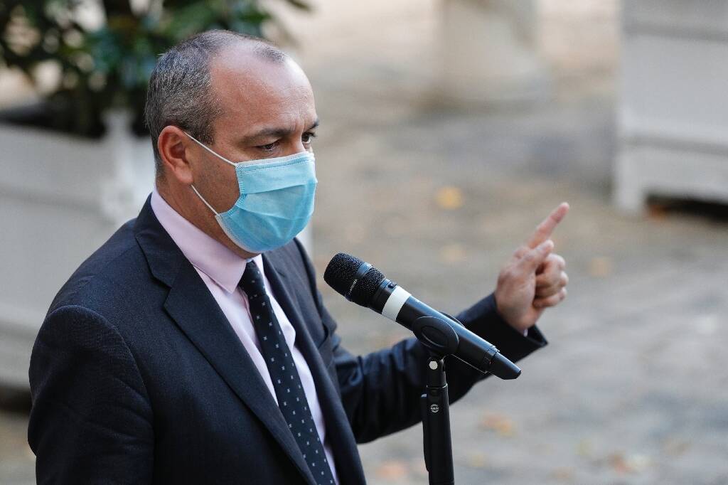 Covid-19: la CFDT veut que "les salariés les plus exposés" soient prioritaires pour la vaccination